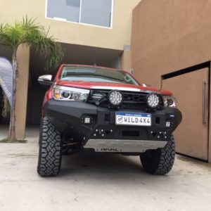 Bumper Delantero en Aluminio Rival4x4 Toyota Hilux Revo 2016/18