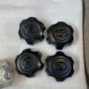 TAZAS CENTRO LLANTAS TOYOTA HILUX ORIGINAL NEGRAS LAS 4 - Imagen 2