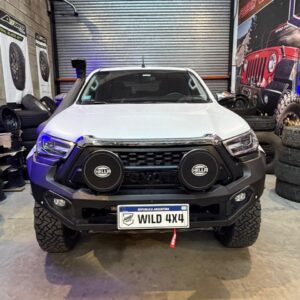 Bumper Delantero Rhino4x4 Toyota Hilux SRX 2024+