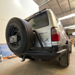 Paragolpes trasero Rhino4x4 Toyota SW4 1996 al 2005